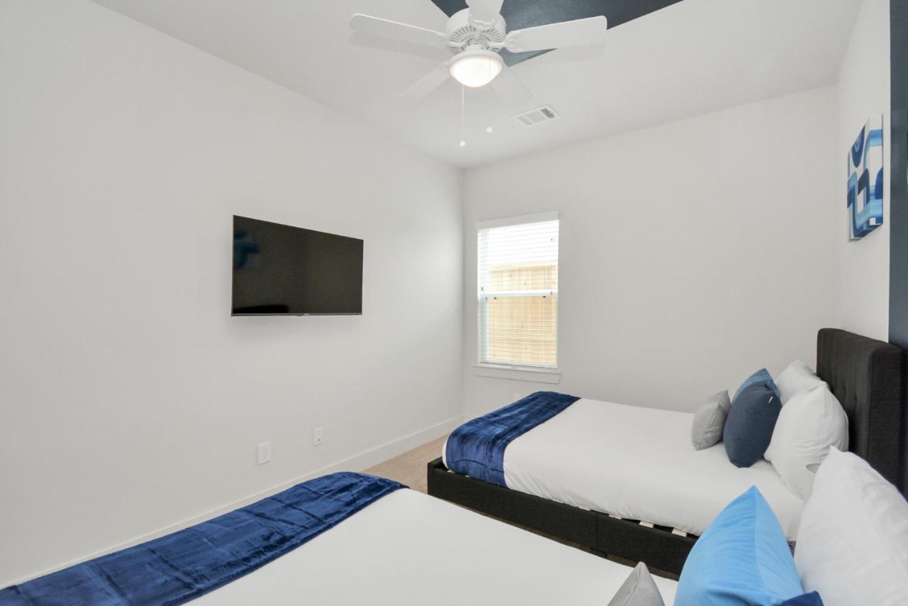 Casa Azure - New Modern 3 Bedroom Med Center, Nrg, Uh Houston Eksteriør billede