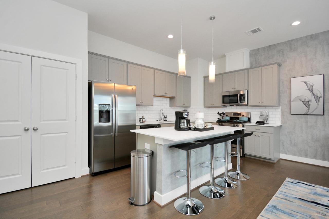 Casa Azure - New Modern 3 Bedroom Med Center, Nrg, Uh Houston Eksteriør billede