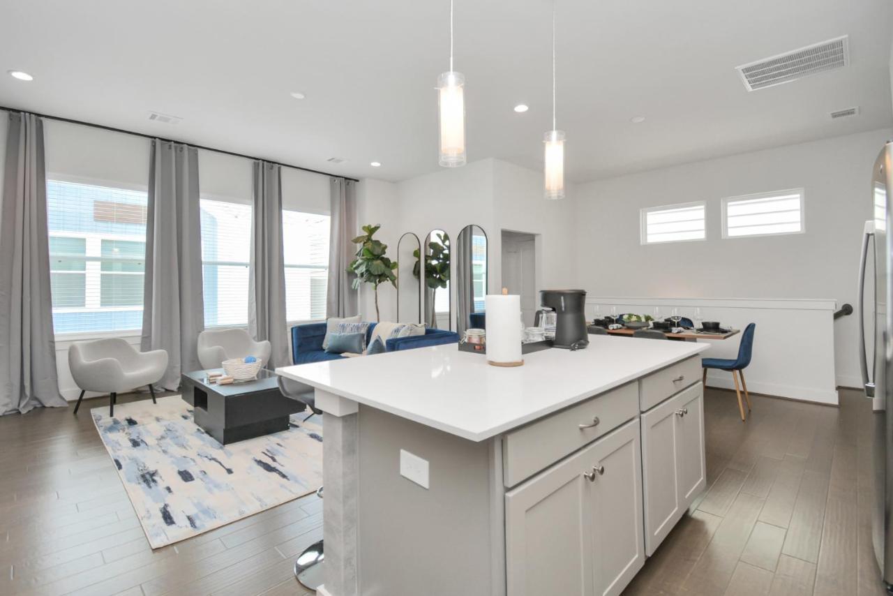 Casa Azure - New Modern 3 Bedroom Med Center, Nrg, Uh Houston Eksteriør billede