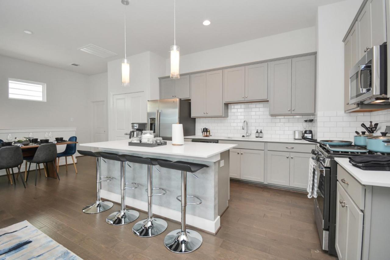 Casa Azure - New Modern 3 Bedroom Med Center, Nrg, Uh Houston Eksteriør billede